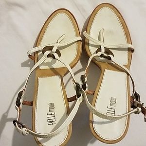 Pelle Moda Sandals